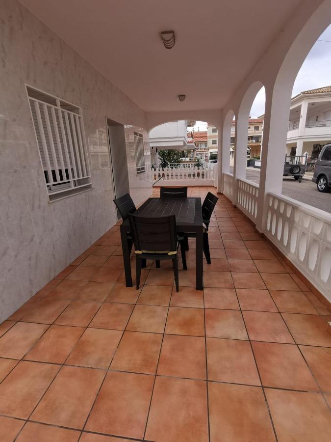 Caseta En La Playa De Oliva Exterior photo